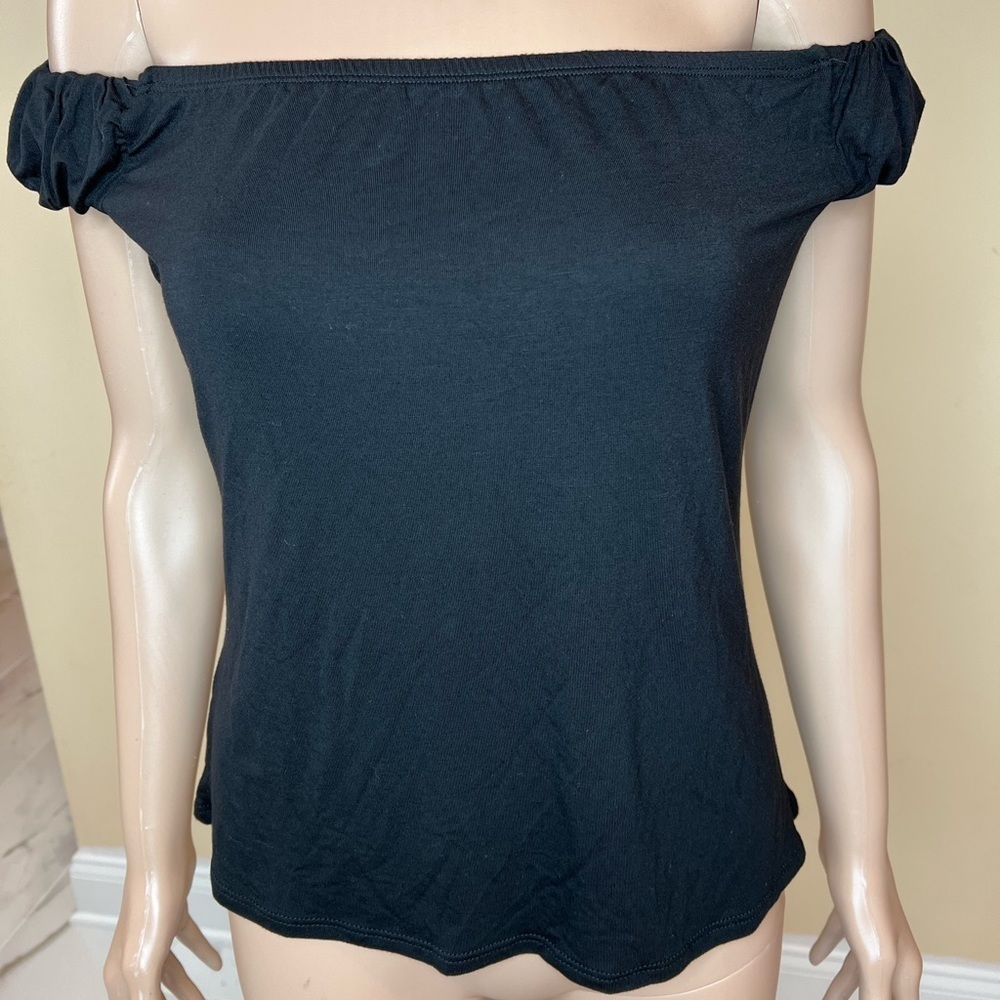 Fashion to figure off shoulder top